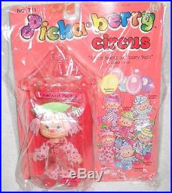 #9574 RARE NRFC Vintage Picka-Berry Circus Cranberry Saucey Clown Doll