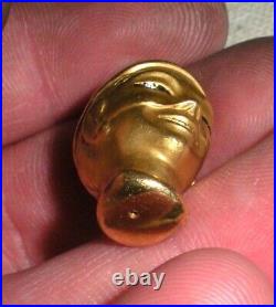 ANTIQUE 18K GOLD CARNIVAL CIRCUS HALLOWEEN FACE MASK HEAD CHARM PENDANT tuvi