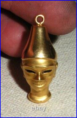 ANTIQUE 18K GOLD CARNIVAL CIRCUS HALLOWEEN FACE MASK HEAD CHARM PENDANT tuvi