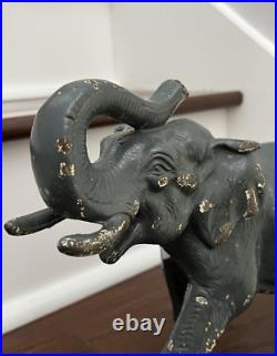 ANTIQUE VINTAGE 8 lb. CAST IRON CIRCUS ELEPHANT DOORSTOP