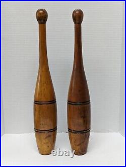 Antique Pair of 2 Lb Wooden Juggling Pins Indian Exercise Circus Carnival 18.5