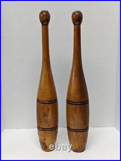 Antique Pair of 2 Lb Wooden Juggling Pins Indian Exercise Circus Carnival 18.5