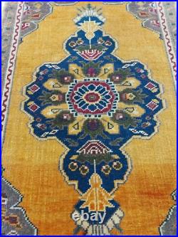 Antique Quality Yellow Blue Rug, Authentic Design Hand knotted Carpet Rug