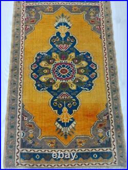 Antique Quality Yellow Blue Rug, Authentic Design Hand knotted Carpet Rug