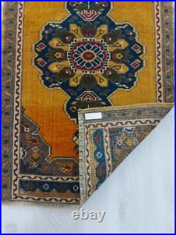 Antique Quality Yellow Blue Rug, Authentic Design Hand knotted Carpet Rug
