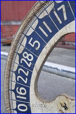 Antique wood Gambling Wheel Carnival Amusement Park Oddity 48 Horse Race old