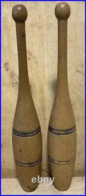 Excellent Antique Vtg 1920s Pair 20 Wooden Wood Juggling Exercise Striped Pins