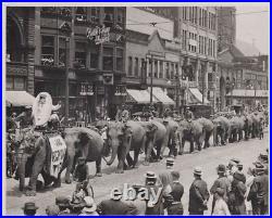 Hagenbeck Wallace Circus Cleveland Ohio Elephant Parade 1915 Original Photo Hagenbeck Wallace Circus Cleveland Ohio Elephant Parade 1915 Original Photo