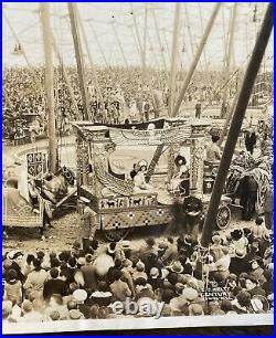 Vintage 1930s RBBB Center Ring Circus Elaborate Parade NYC Kelty Photo
