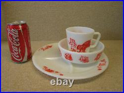 Vintage 3pcs PYREX CIRCUS Child's Baby Dinner Set MUG PLATE BOWL Milk Glass Red