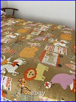 Vintage Circus Animals Fieldcrest BedSpread Coverlet 70 x 100 Pompon Tiger Clown